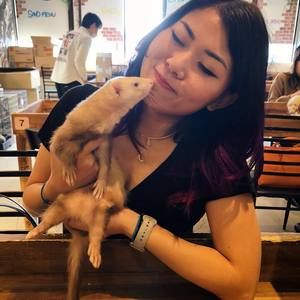 Meet your Posher, Rina